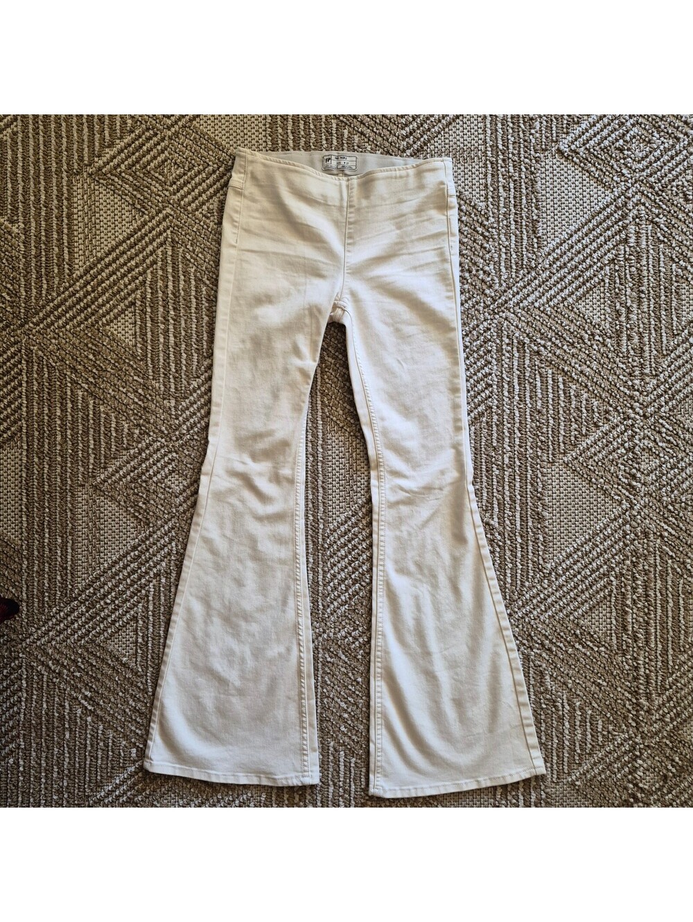 Free People We The Free Penny Pull On Flare Jeans Cream Ivory 27"